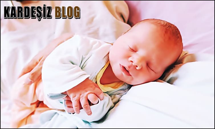 Göbek Bağı Düştükten Sonra Ağrı Olur Mu